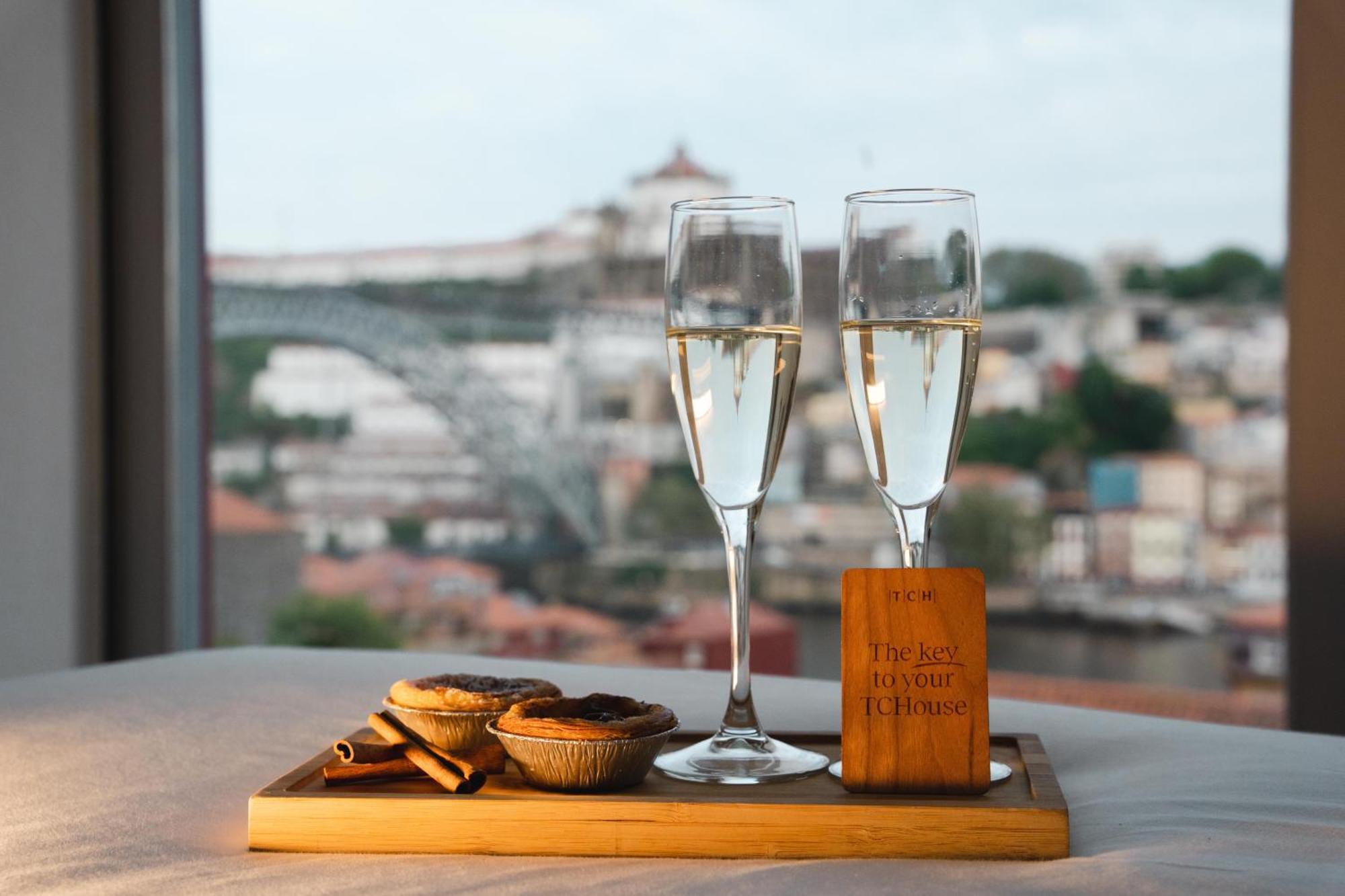 The Central House Porto Ribeira 外观 照片